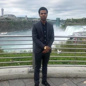 Meet your Posher, Evan